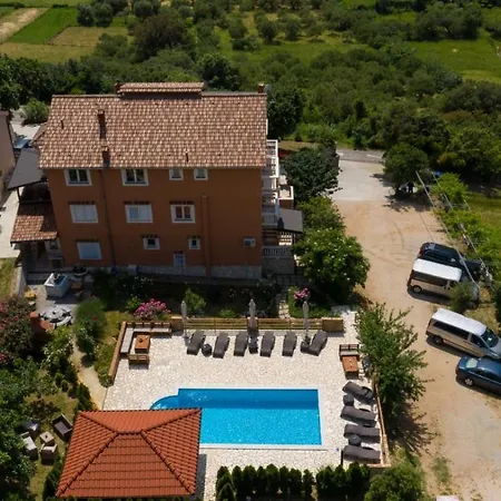 In With Seaview, Terrace, Air Condition, Wifi Apartamento *