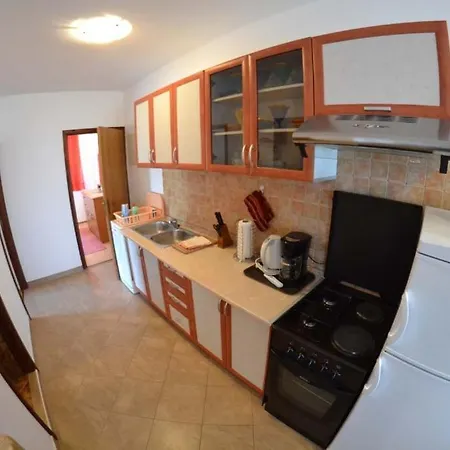 In With Seaview, Terrace, Air Condition, Wifi Apartamento *