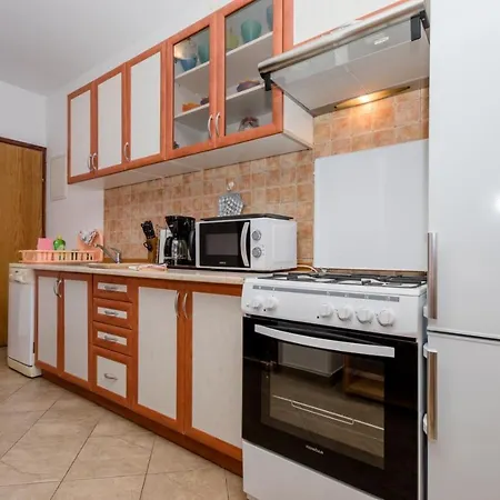 Apartmán In With Seaview, Terrace, Air Condition, Wifi
