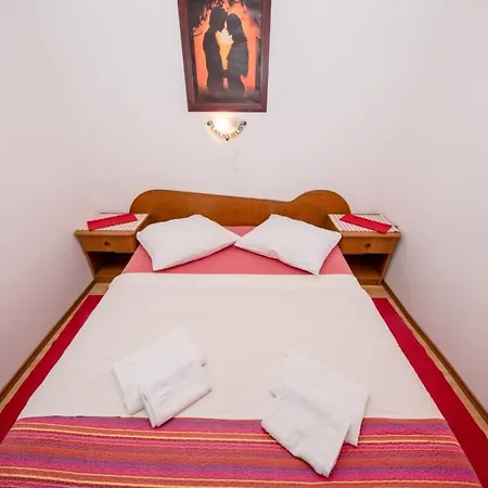 Apartmán In With Seaview, Terrace, Air Condition, Wifi