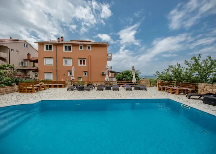 アパート In With Seaview, Terrace, Air Condition, Wifi Mundanije