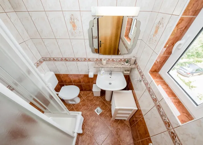 アパート In With Seaview, Terrace, Air Condition, Wifi *